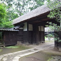 天明家の長屋門