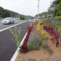 工事が終わった善治ヶ谷（やと）の道路