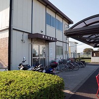 現場事務所ではありません。事務棟のようです