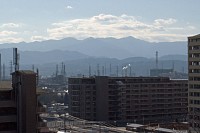 丹沢はよく見えるが背後の富士山は雲の中