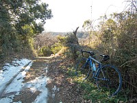 まだ雪が残ってます