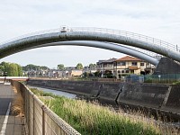 境川水道橋。「ろんぐらいだあず」のオープニングにも出てくる